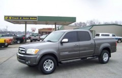 2006 Toyota thundra SR5 4dr Double Cab S